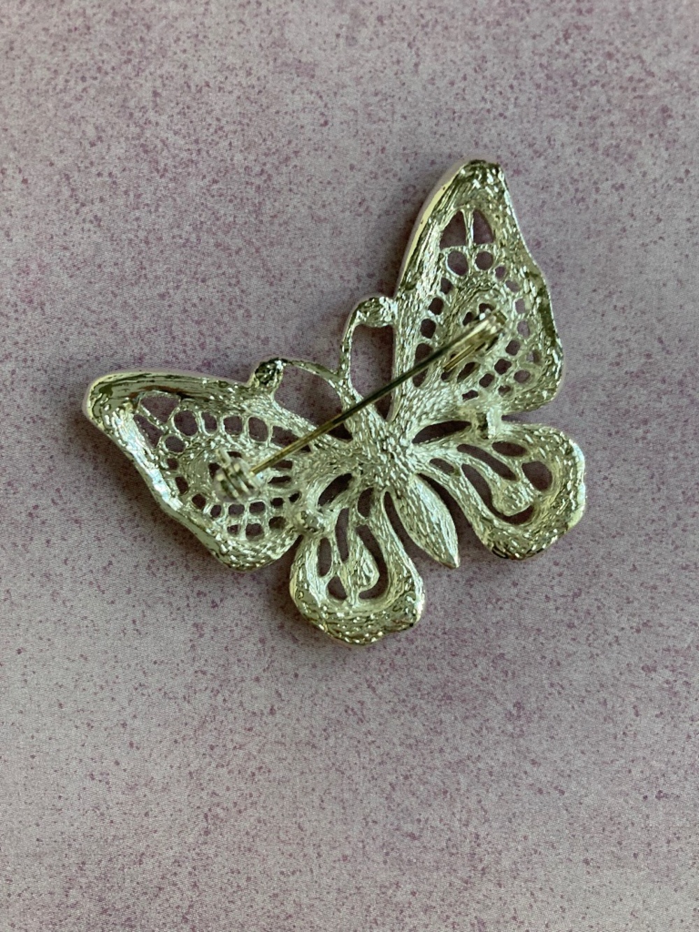 Fashion Butterfly Brooch - Picture 2 of 3